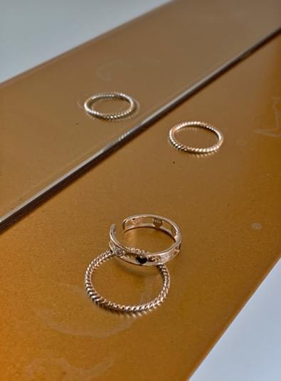 Black heart set ring 戒指