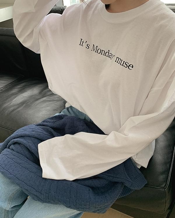 Muse round T-shirt