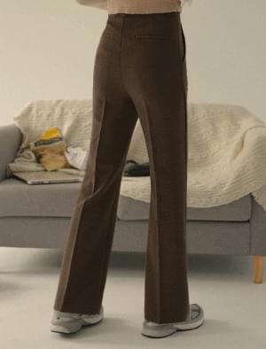 マニッシュムードセミブーツカットスラックス