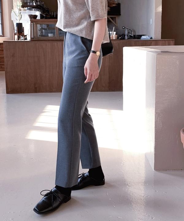 Code Slim Date Fit Slacks