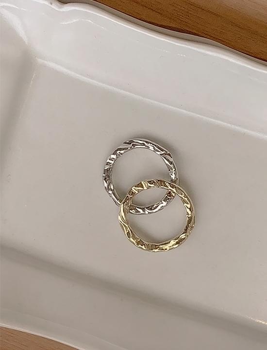 Wave bold ring