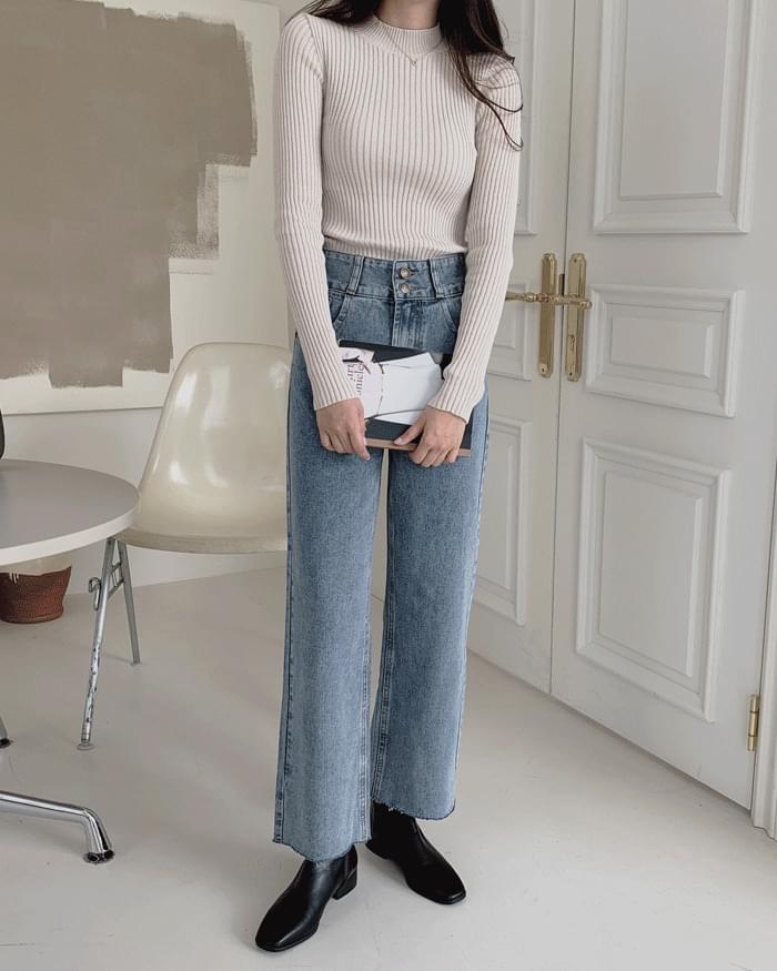 Veneto Basic Half Neck Ribbed Knit