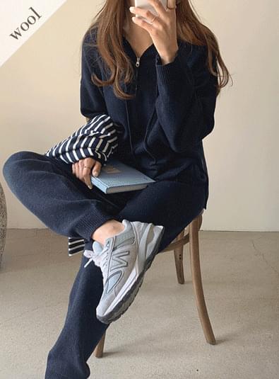 Nevilles hood knit