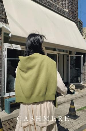 クルーネックカシミヤブレンドルーズニット