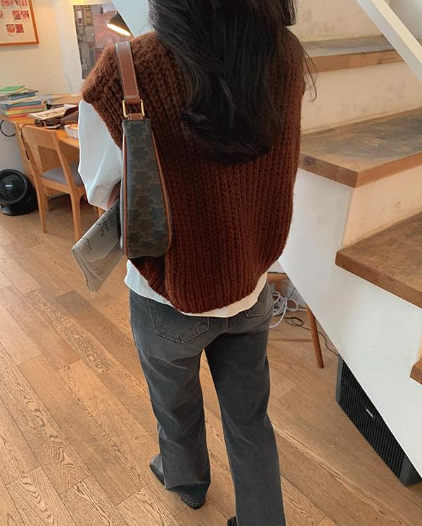 Maren high-neck knit vest