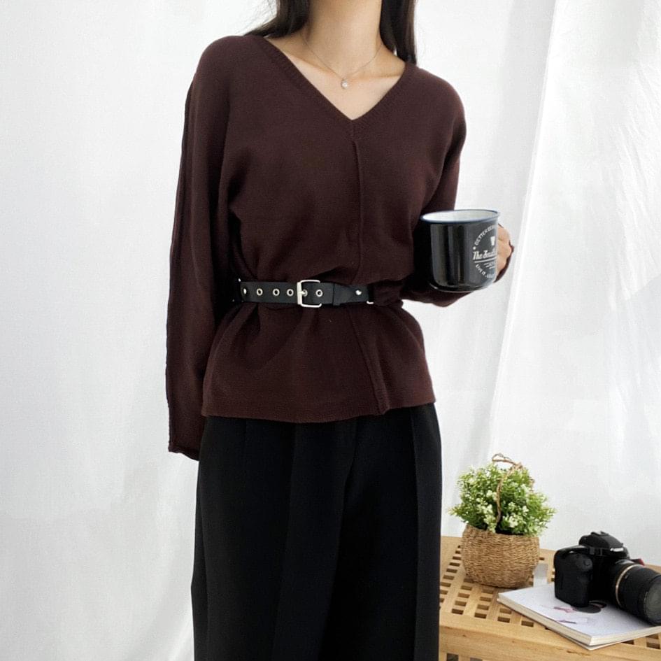 Belted V-neck knit 針織衫