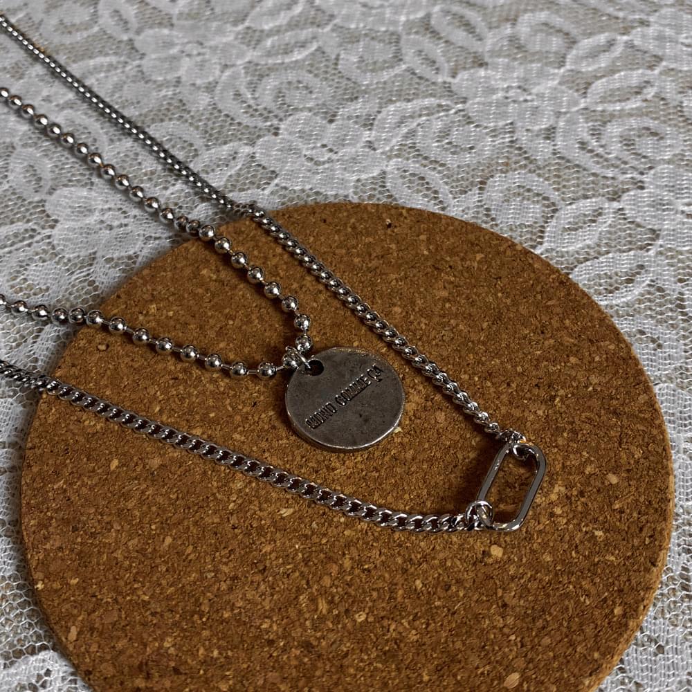 Mono lettering bold set necklace