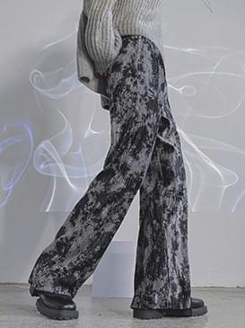Tie-dye wrinkle velvet pants