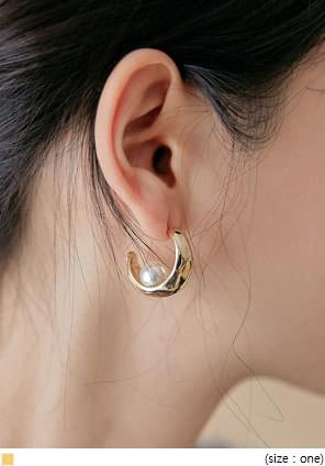 BELLANA GOLD PEARL EARRING ピアス/イヤリング