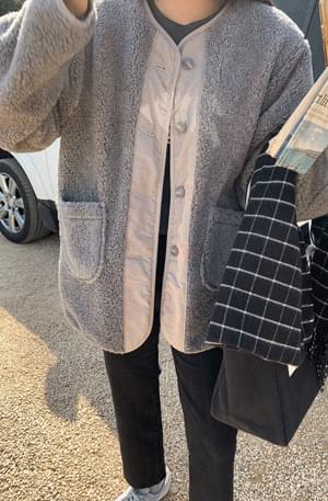 リバーシブルノーカラージャケット