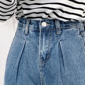 Pintuck Unique Denim Pants