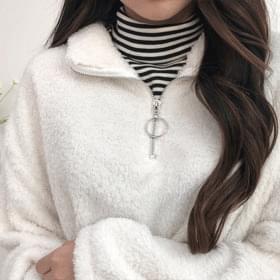부들부들 포근 반집업 맨투맨