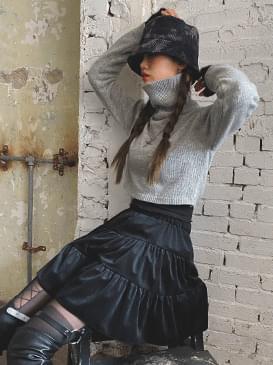 Ram's Wool Crop Polar Knit 針織衫