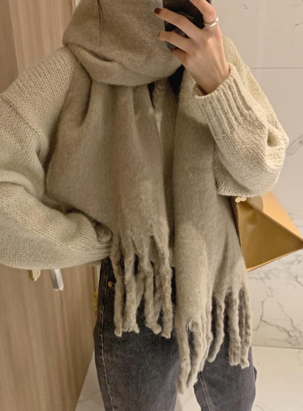 Lea plain scarf