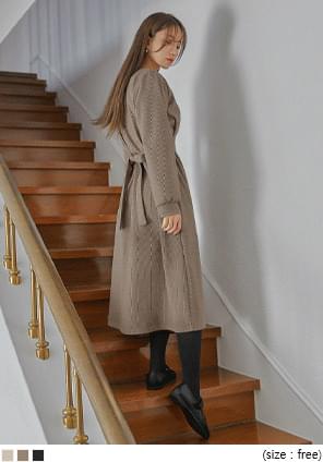 BENIGN WOOL CHECK PINTUCK LONG OPS