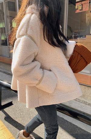 Reversible Flare Shearing Mustang