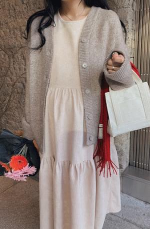 Soft Wool Boxy Cardigan