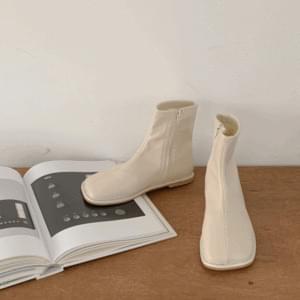 Tabi Span Ankle Boots 1.5cm