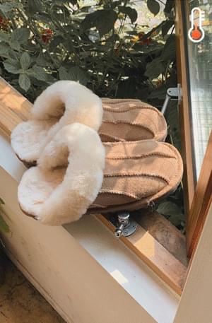 Real fleece slippers