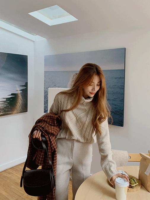 Lining Twill Turtleneck Knit