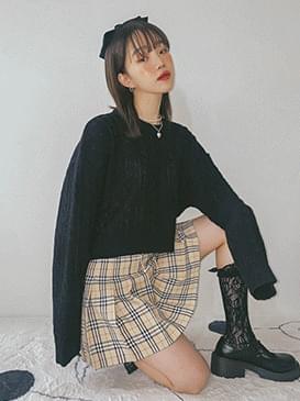 Check levi pleated skirt
