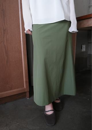 van semi A-line skirt