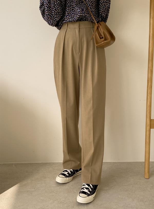 Ravi Pintuck pants / Dark Beige