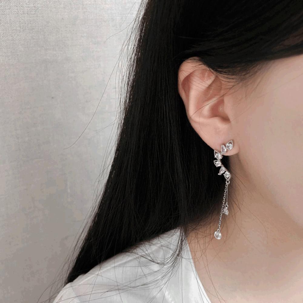 ピアス / イヤリング