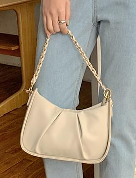 Shirred boat chain shoulder bag