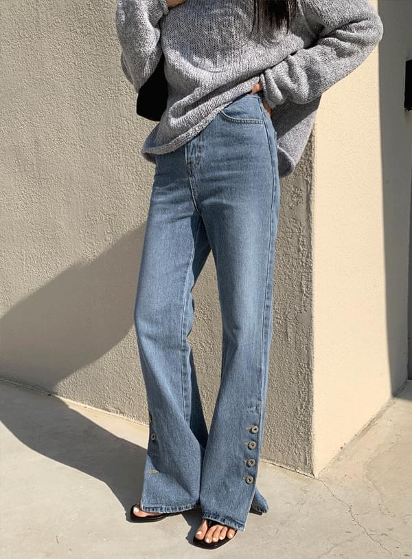 Side button pants