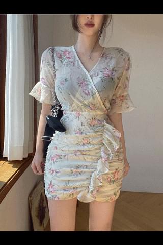 洋裝