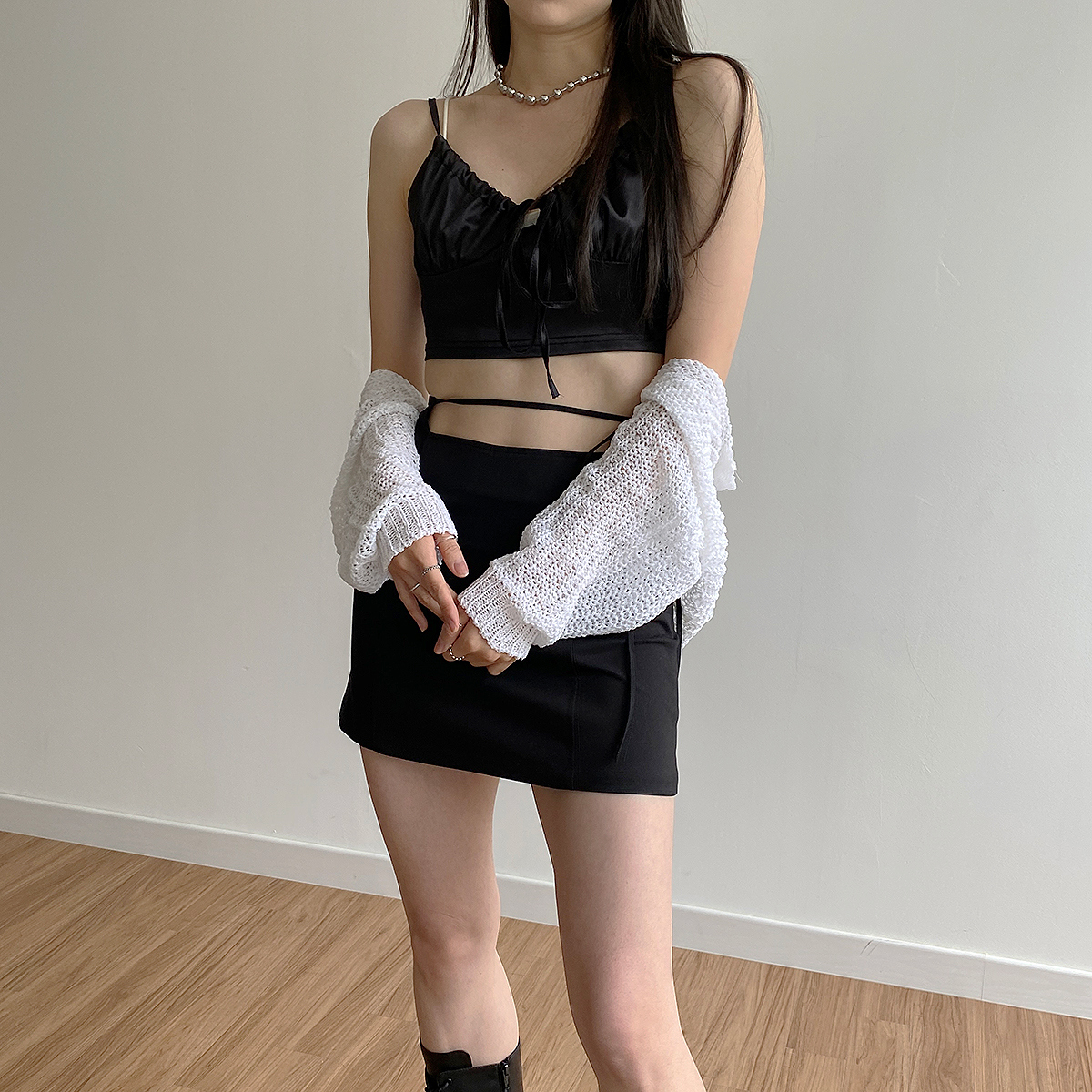긴팔 티셔츠 모델 착용 이미지-S1L20