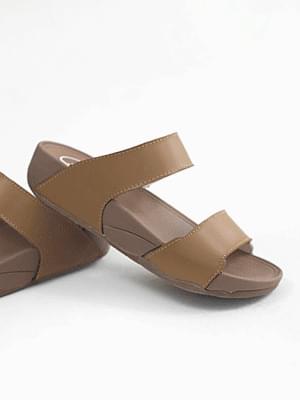 Each leather wedge slipper 4cm