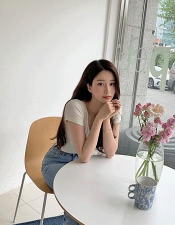 소프 여리핏 모달 u넥 반팔 티셔츠 (4color)