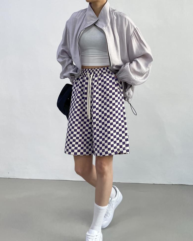 inchant me Checkerboard half training pants Codibook.