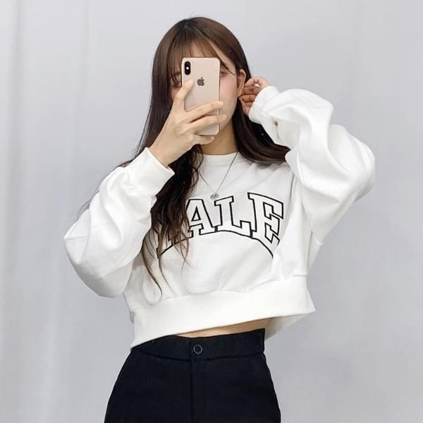 girl crop sweatshirt