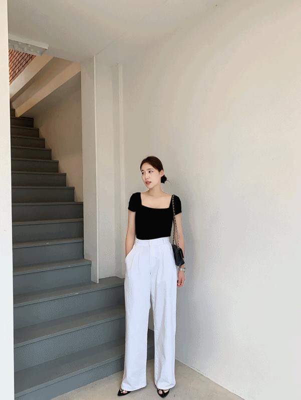 Season Square Tee