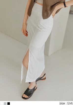 Off-Center Slit Long Skirt