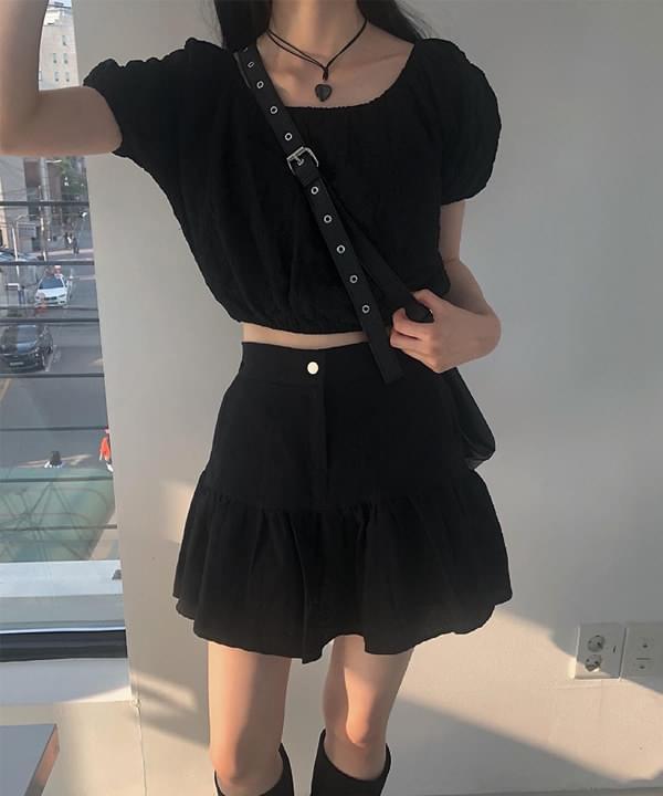 puff crop-free blouse