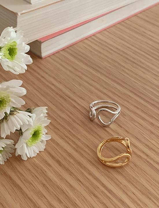hills round ring