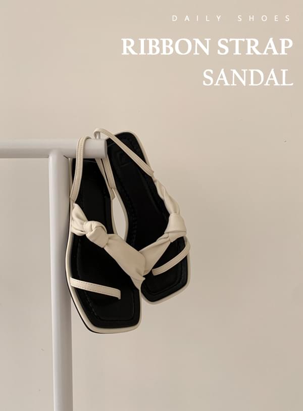 cross-bow sandals