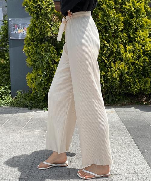 Waist Ribbon Pleated Banding Pants