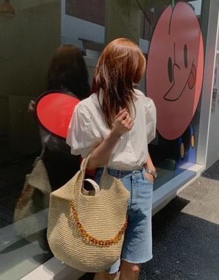 big raffia chain bag