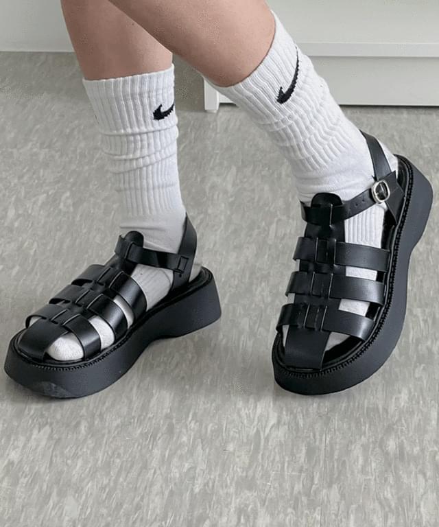サンダル