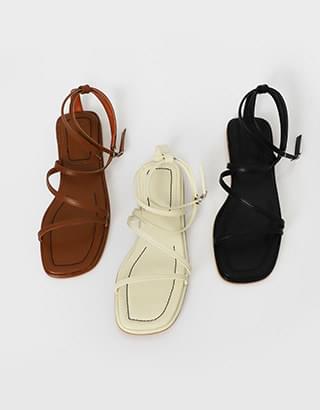 master line sandals