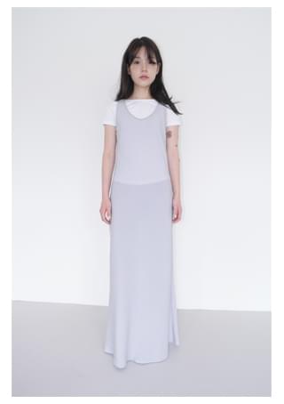 formal sleeveless maxi dress