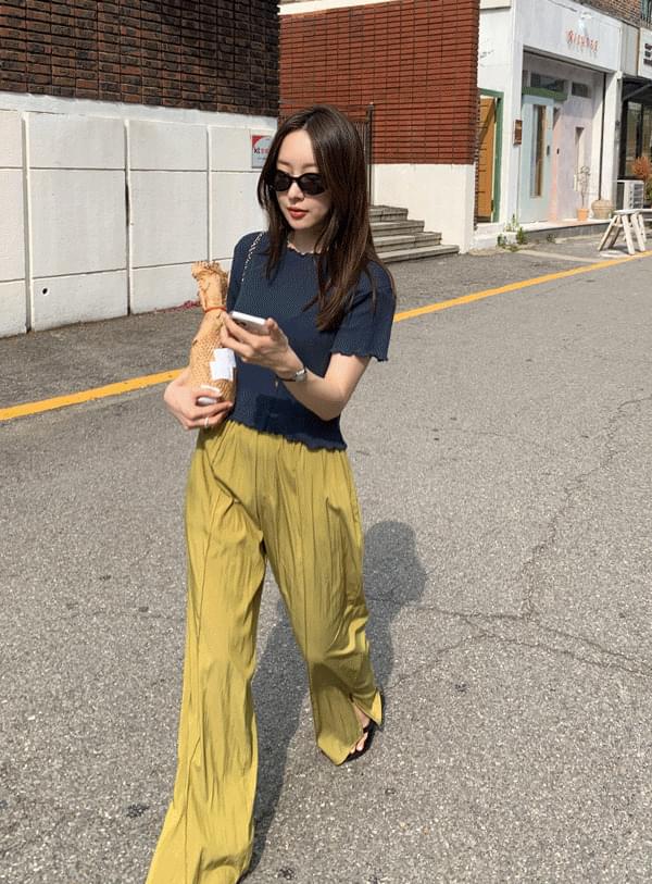 slit slit trousers