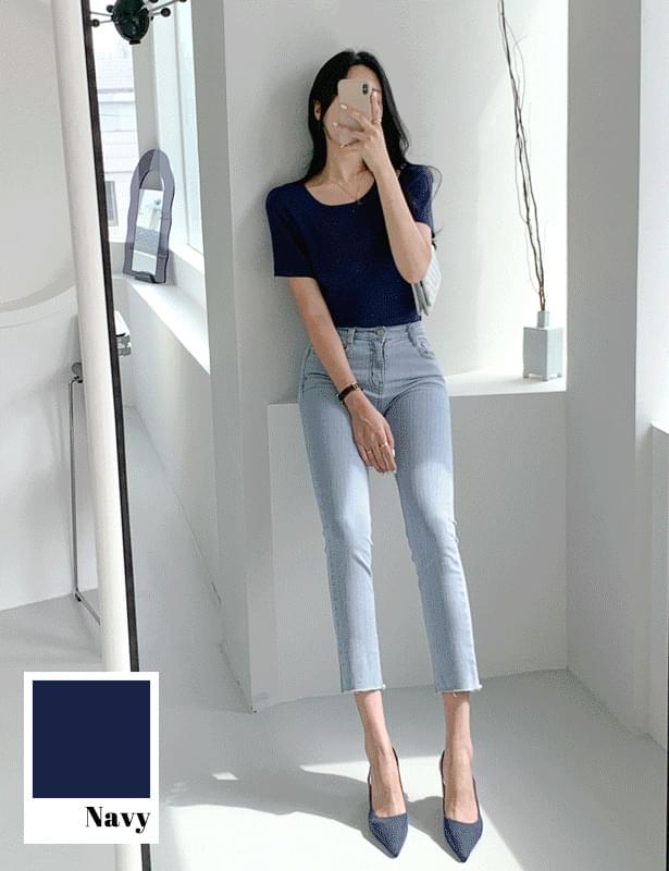Sheaburn Round Short Sleeve knit