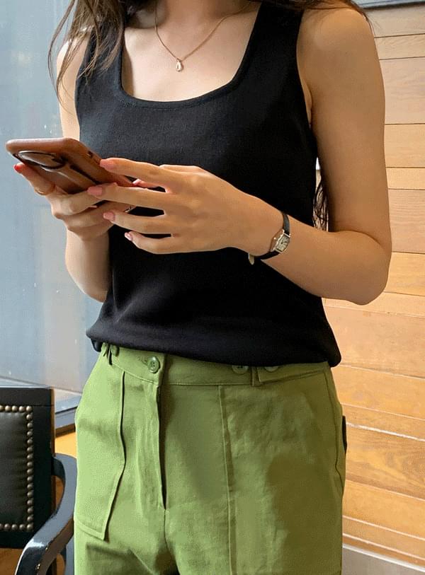 Binning Square Sleeveless