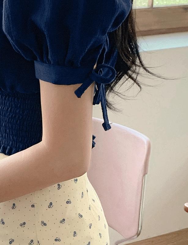 Euro Lee Crops smoke blouse